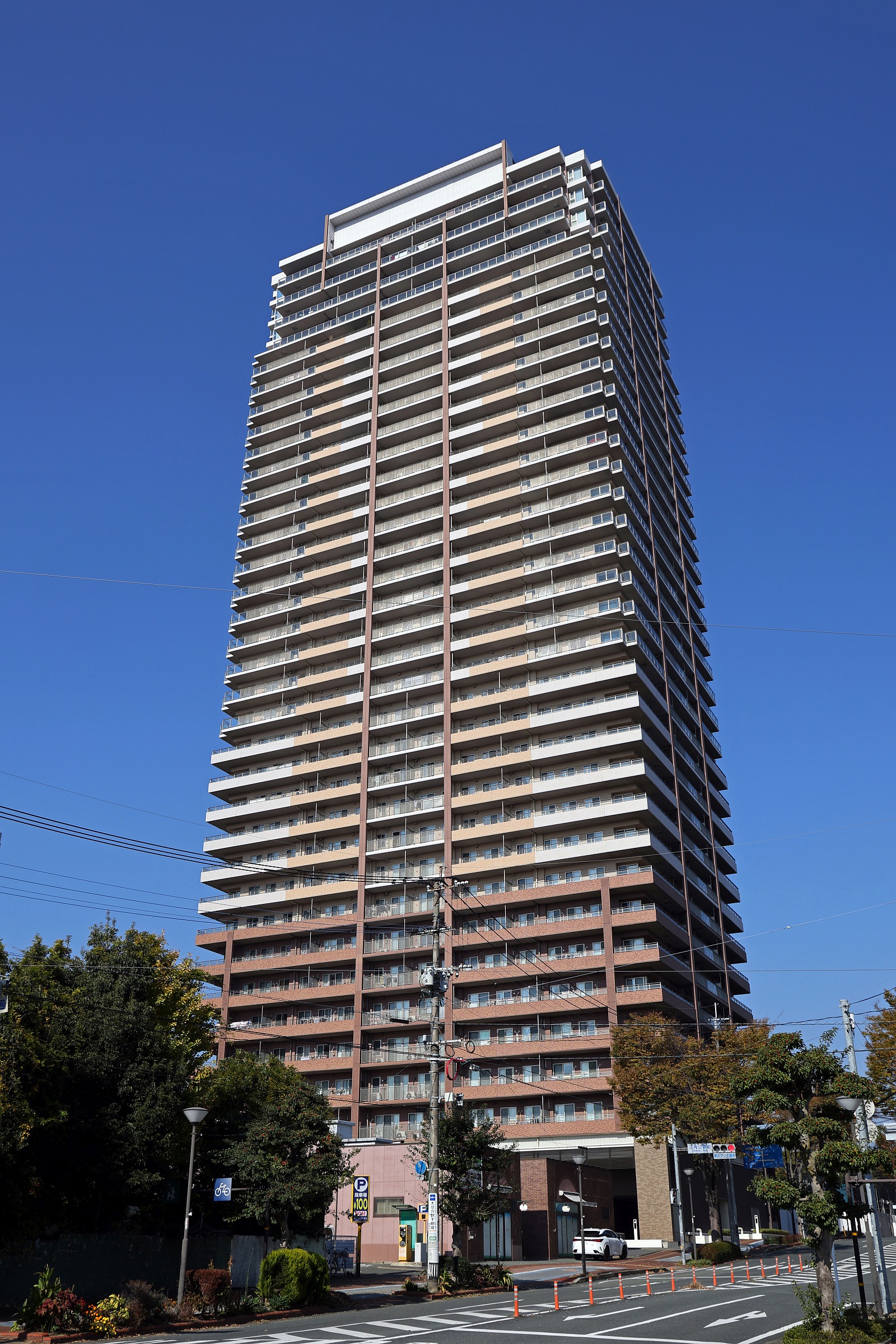 大正八年　十一月　上棟 地上44階、高さ217m「八重洲一丁目北地区第一種市街地再開発事業