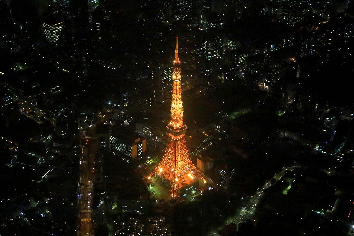 一時的に313mになる東京タワー 空撮夜景もあります 超高層マンション 超高層ビル