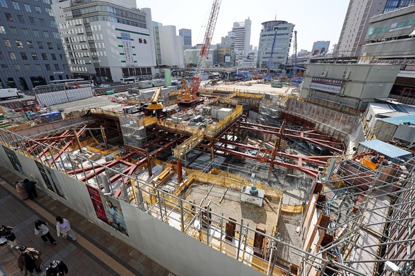 (����)JR���εܿ��إӥ�