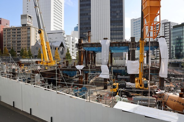 ½ÂëÆóÃúÌÜ17Ã϶èÂè°ì¼ï»Ô³¹ÃϺƳ«È¯»ö¶È