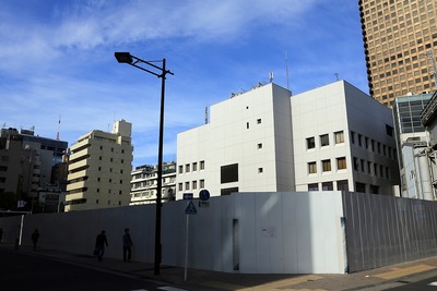 É;¾Ä®À¾ÃÏ¶èºÆ³«È¯»ö¶È A-3Åï