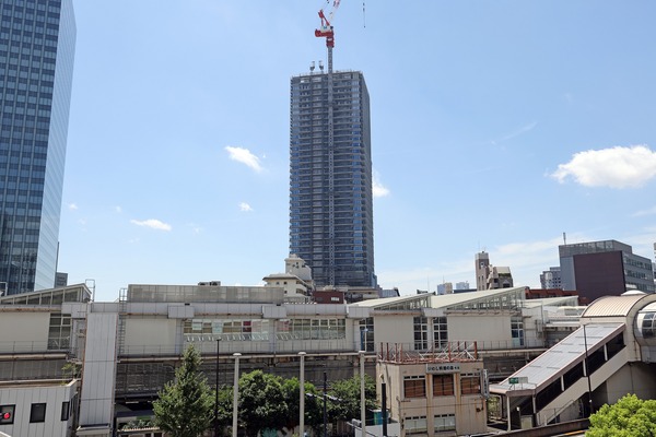 ��������F���϶�����Գ��ϺƳ�ȯ����