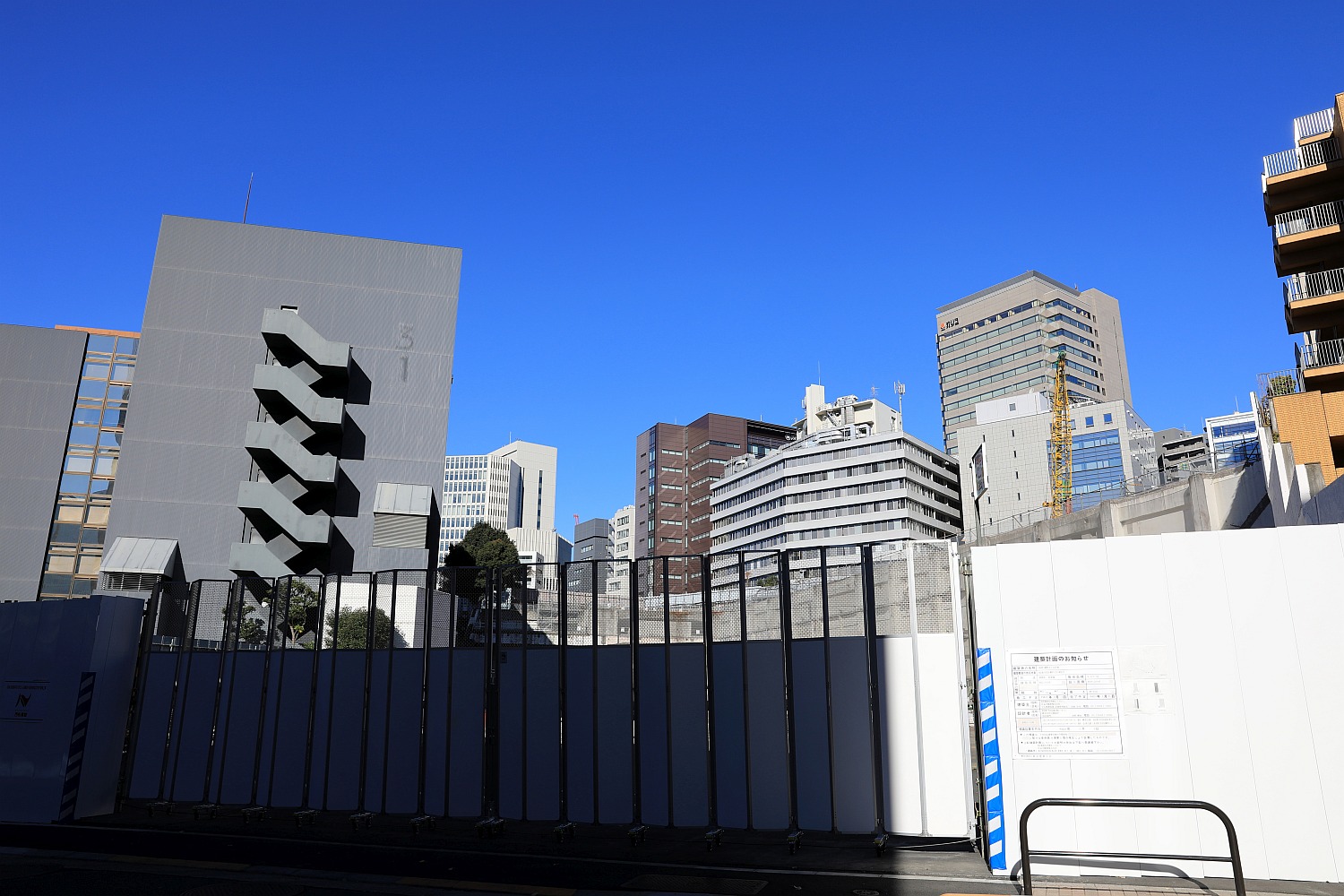 ピルピル メガシティタワーズ ザ・イースト／日本の超高層ビル