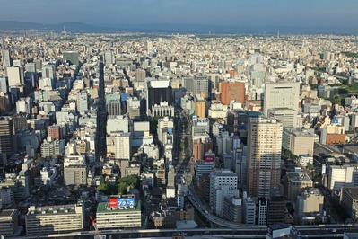 �ߥåɥ��ɥ������� ˭�ġ������ӥ�ǥ��󥰤����į��