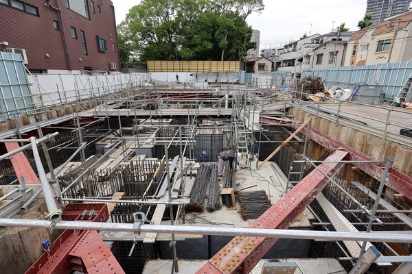 ���졼����������齻