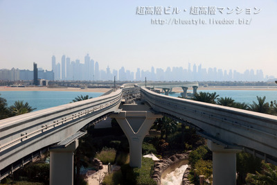 パーム・ジュメイラとドバイマリーナ