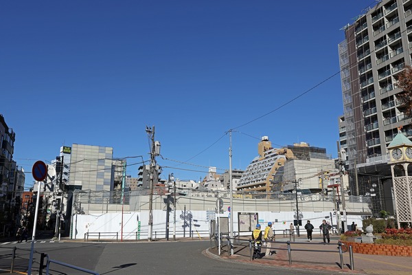 �Ķ��������϶�����Գ��ϺƳ�ȯ���ȡ�A�����