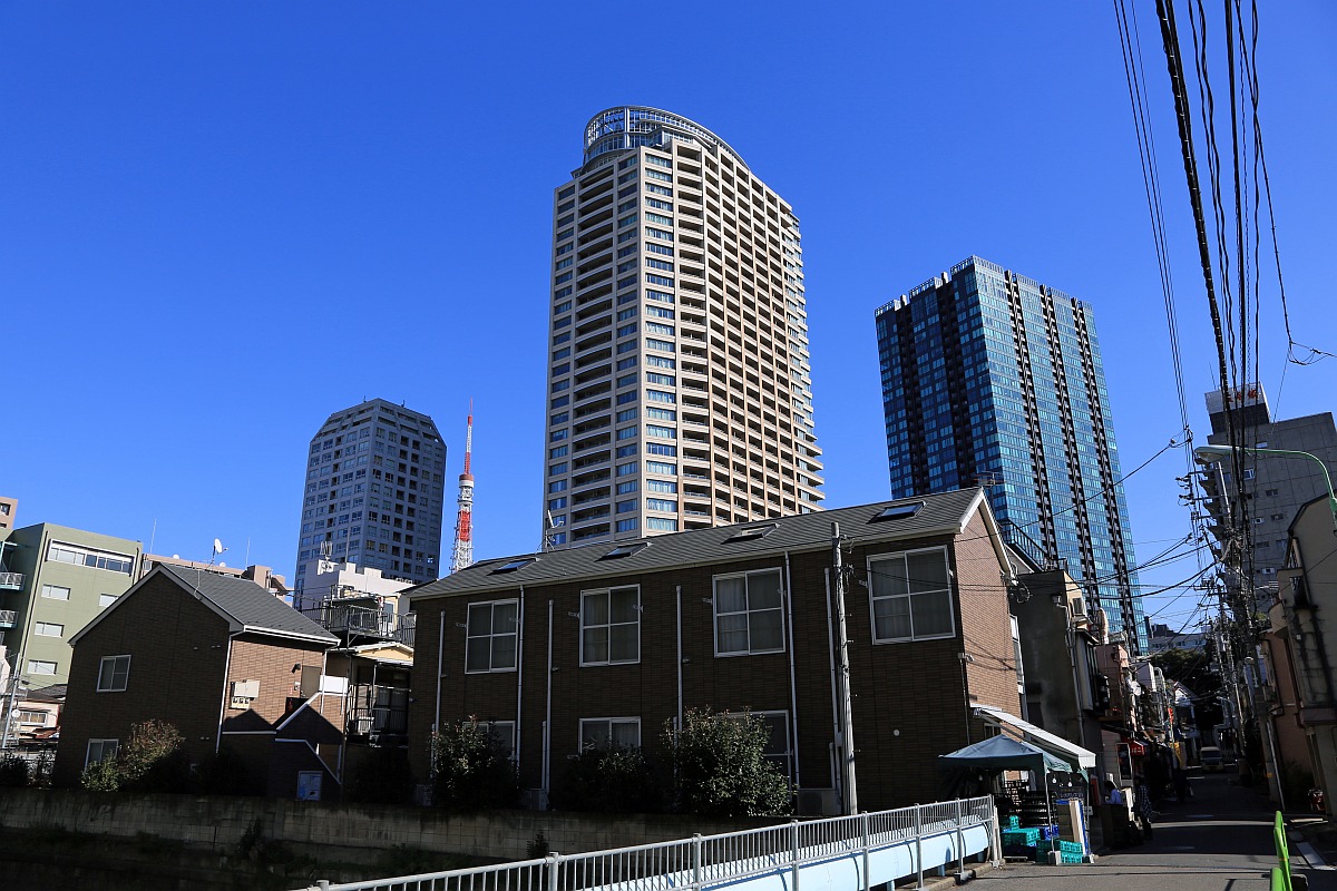 三田小山町西地区の地上45階建てと33階建てタワーマンション計画