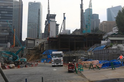 �ۥƥ륪��������� ���ܴ�