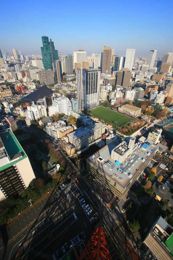 東京タワーの影 超高層マンション 超高層ビル