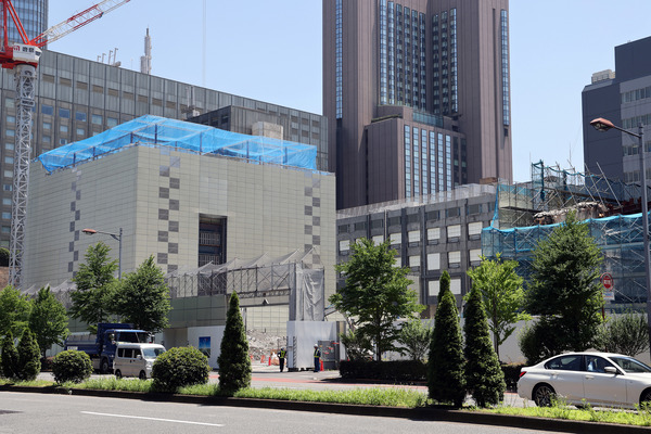 NTT����ë�ӥ�