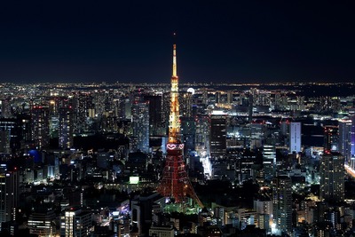 六本木ヒルズから東京タワー夜景を見る