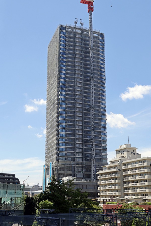 ��������F���϶�����Գ��ϺƳ�ȯ����