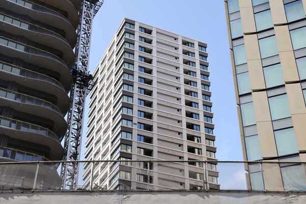 �ܹ�MARC�쥸�ǥ󥹥��