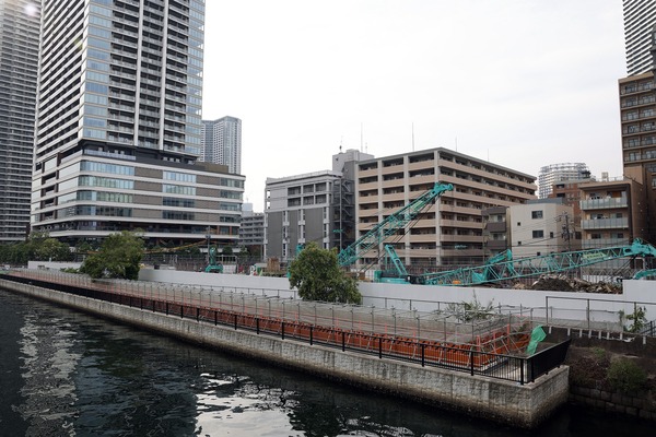 ���ɤ����϶�����Գ��ϺƳ�ȯ���� B��