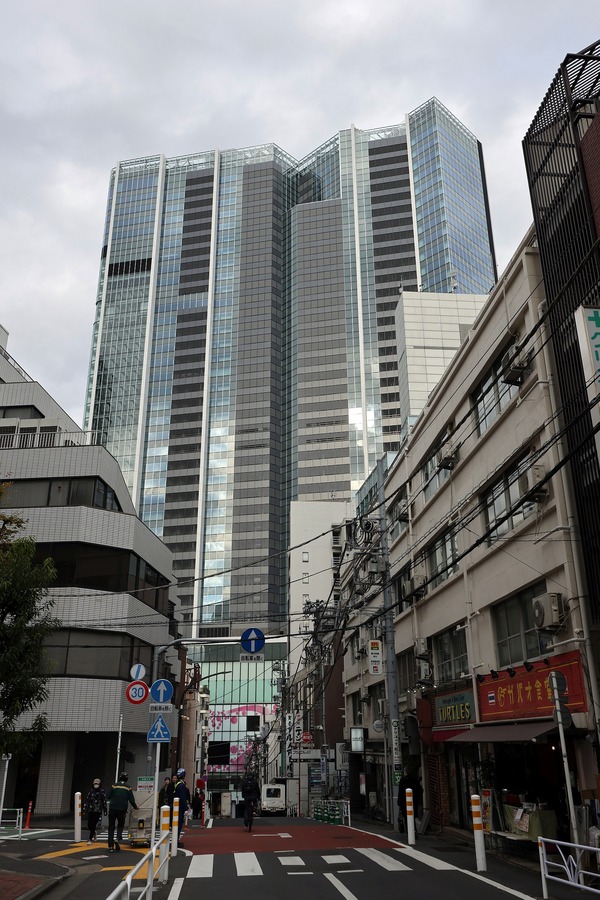 ½Â륵¥¯¥é¥¹¥Æ¡¼¥¸ SHIBUYA¥¿¥ï¡¼