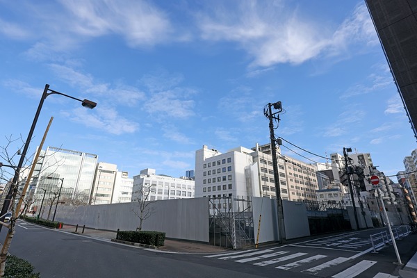 ���ϰ������϶� A����