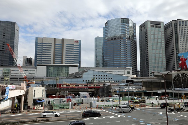 ����س����϶��̳���