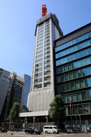 THE ÀéÂåÅĹíÄ® TOWER