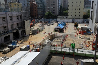 É;¾Ä®À¾ÃÏ¶èºÆ³«È¯»ö¶È A-3Åï