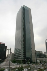 �ߥåɥ��� ��������