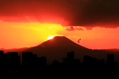 ダイヤモンド富士の一歩手前