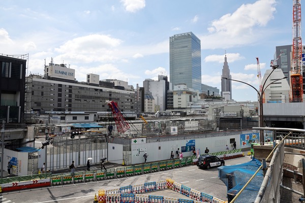 ���ɱ������϶賫ȯ�ײ�