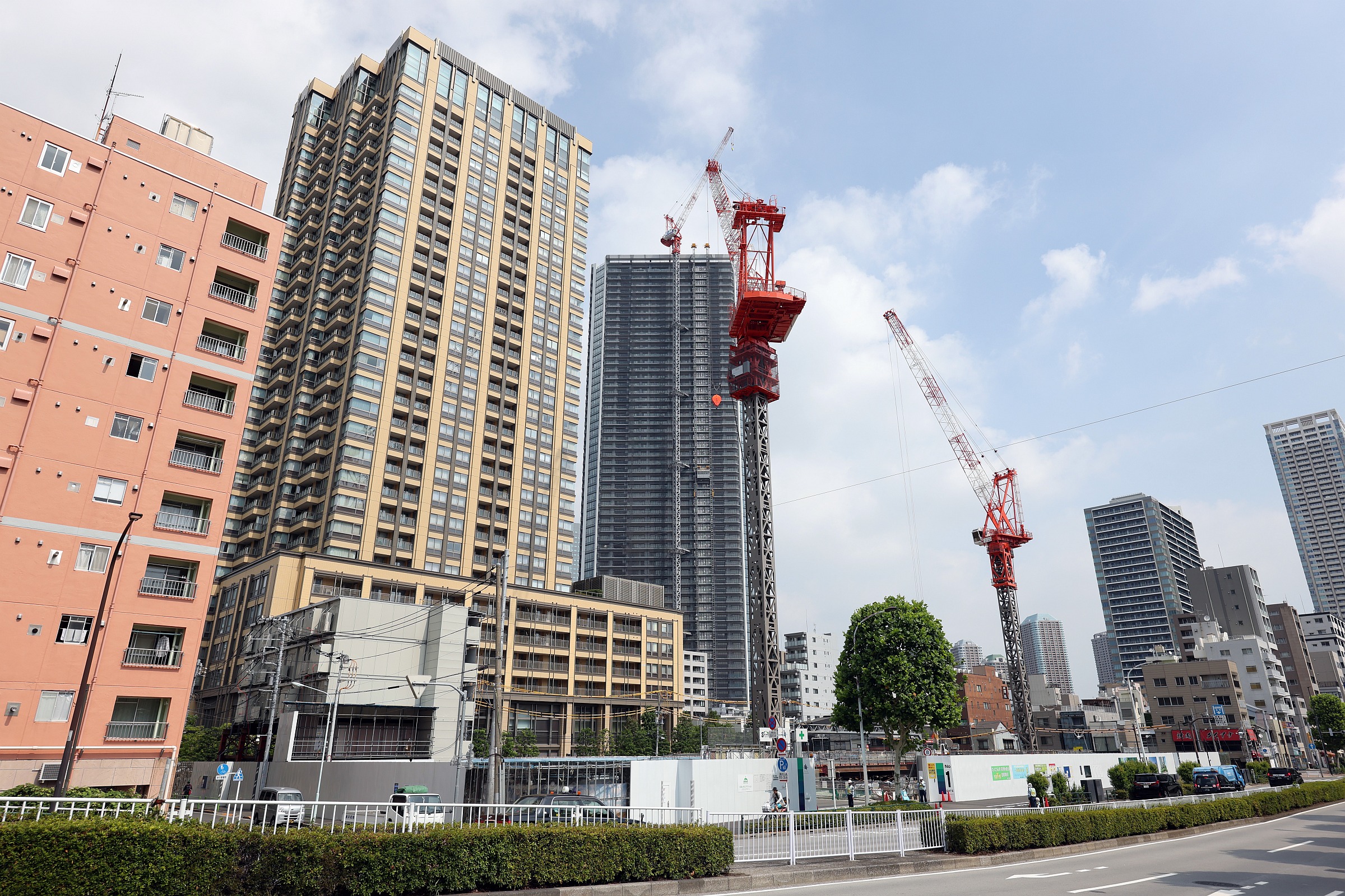 月の上のガラスの町　函あり 地上48階「セントラルガーデン月島 ザ タワー」の建設状況！2基