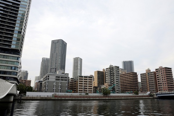 ���ɤ����϶�����Գ��ϺƳ�ȯ���� B��