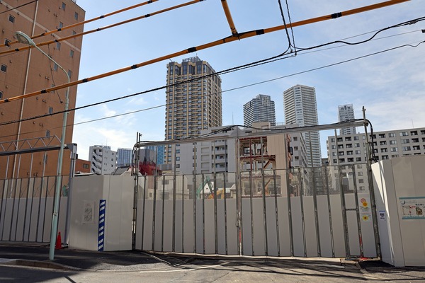 ·îÅç»°ÃúÌÜËÌÃ϶èÂè°ì¼ï»Ô³¹ÃϺƳ«È¯»ö¶È