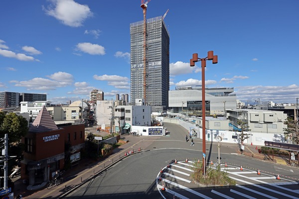 ���ƥ�������