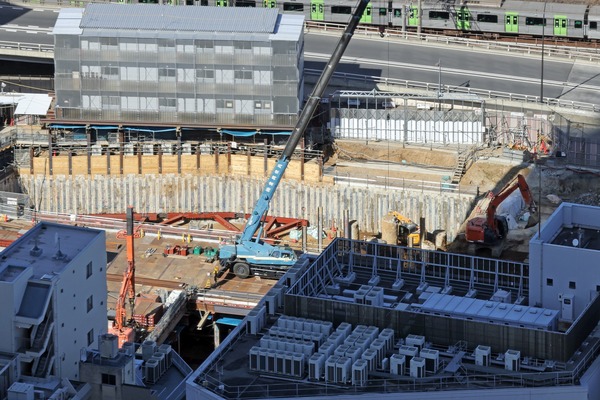 �����ް������϶�����Գ��ϺƳ�ȯ����