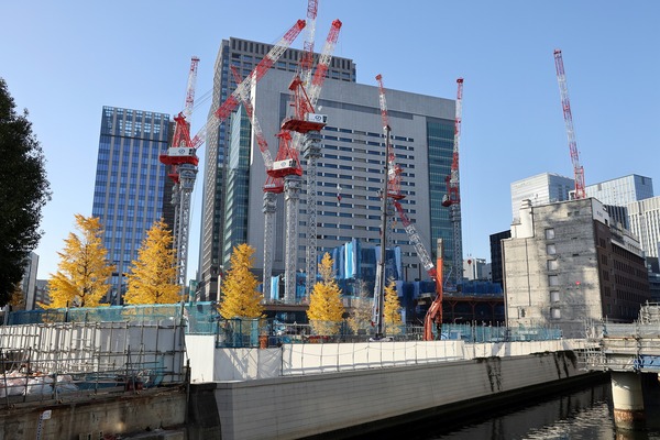 ���ܶ����������϶�����Գ��ϺƳ�ȯ����