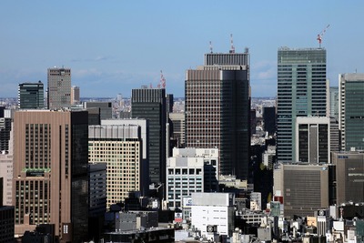 世界貿易センタービルから見た丸の内の超高層ビル群