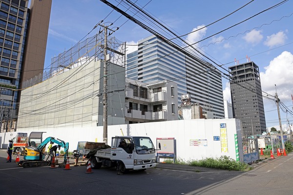 °ÏÄ®ÅìÃ϶èÂè°ì¼ï»Ô³¹ÃϺƳ«È¯»ö¶È BÉßÃÏ