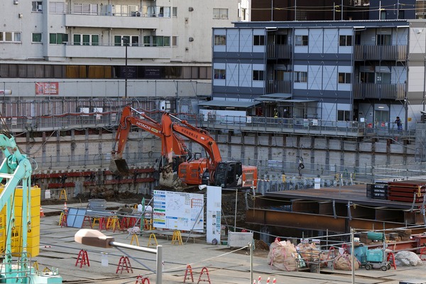 �����ް������϶�����Գ��ϺƳ�ȯ����