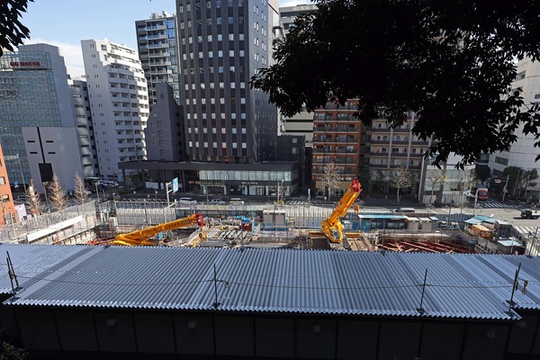 �����϶�����Գ��ϺƳ�ȯ���� F�϶�