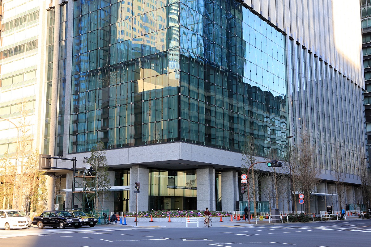 読売新聞東京本社ビルと第90回箱根駅伝 超高層マンション 超高層ビル