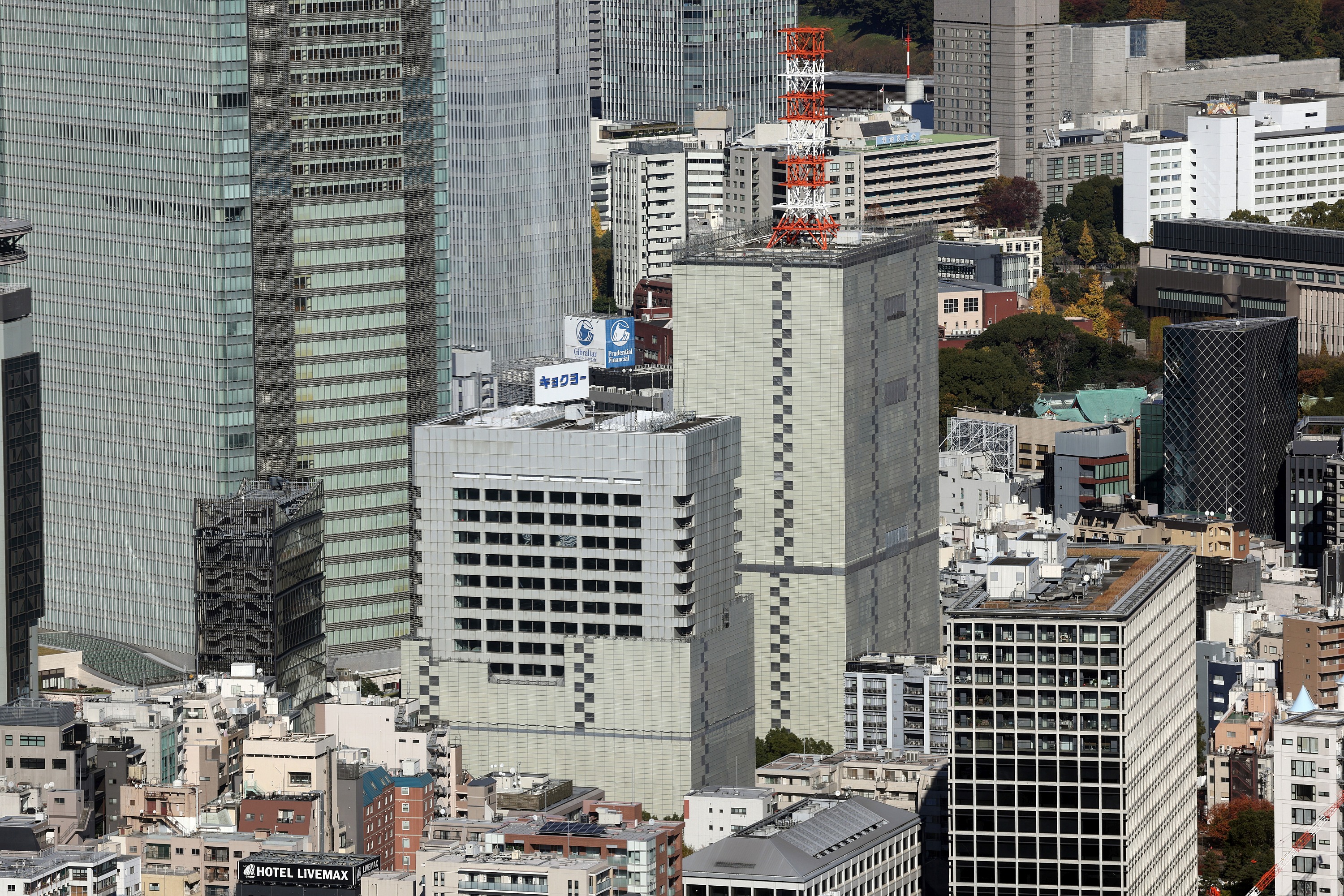 高さ約140m「国際新赤坂ビル」の解体状況！跡地にはTBSによる高