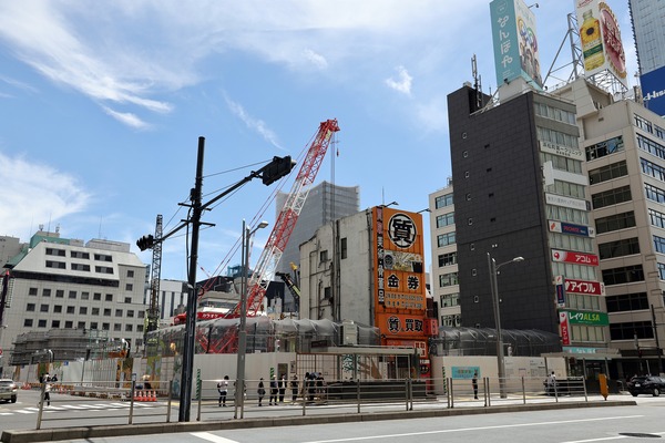 �������Ȭ�Ž���������B�϶�����Գ��ϺƳ�ȯ����