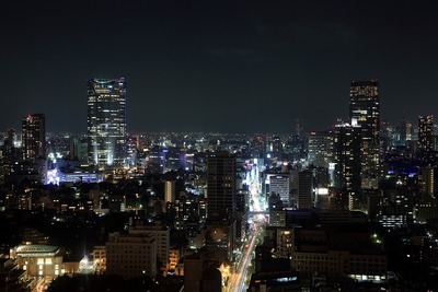 東京タワーから六本木ヒルズ、東京ミッドタウン方面の夜景