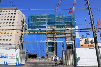 �ץ饦�ɥ��̾�Ų���