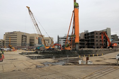 ������������϶�����Գ��ϺƳ�ȯ���� A����