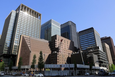 みずほ銀行内幸町本部ビル