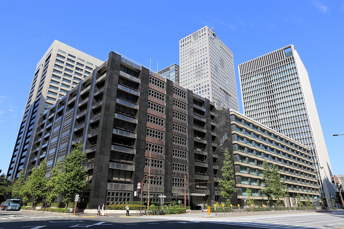 大手町の24階建て「三井物産ビル」など敷地面積約2万平米が建替え！ : 超高層マンション・超高層ビル