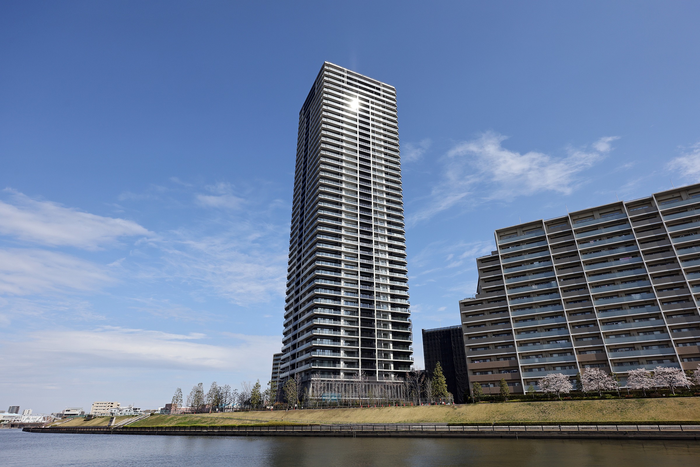 【超レア】六耀社「建築行脚」の［月報］※おまけはなくなりました 地上42階「シティタワー千住大橋」の建設状況！来月竣工予定の