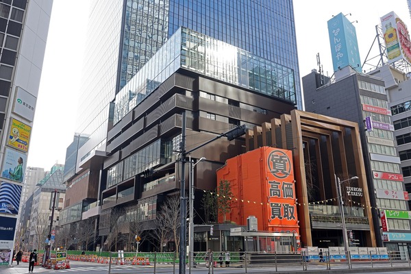 TOFROM YAESU TOWER（トフロム ヤエス タワー）