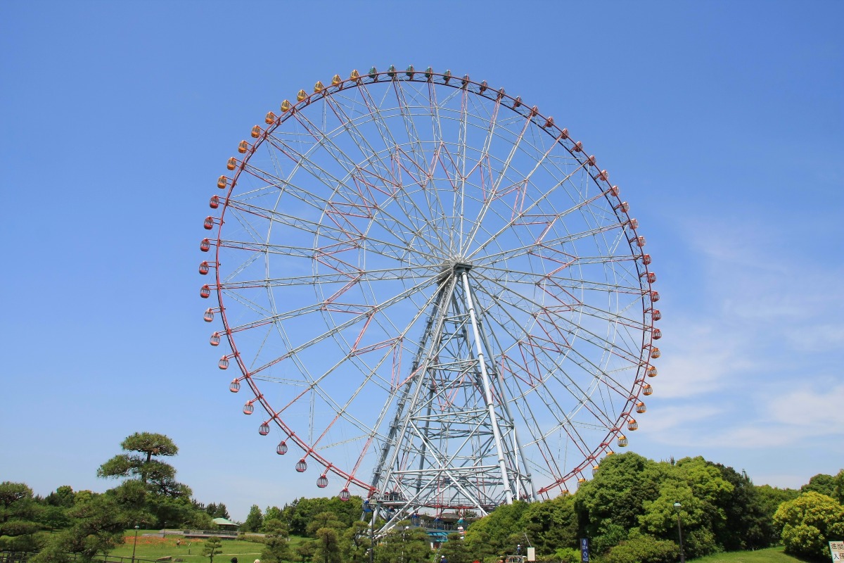 ダイヤと花の大観覧車からの眺め その１ 超高層マンション 超高層ビル