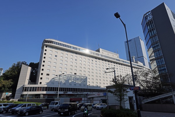 �����ư���ֺ�ӥ�