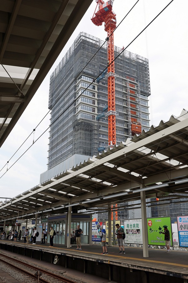 ¥¢¥È¥é¥¹¥¿¥ï¡¼¾®Ê¿¾®Àî